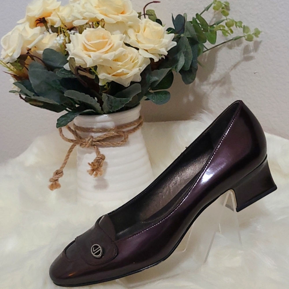 Joan & David Shoes